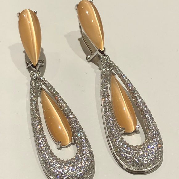 Bridal Wedding Prom Simulated Diamond Drop Earrings!